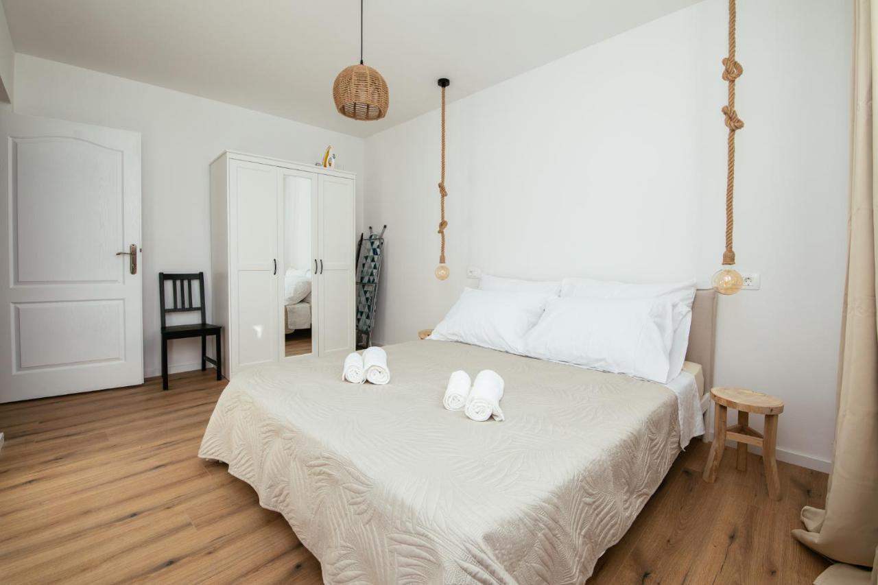 Apartmani Barbarosa Sveti Filip i Jakov Exterior foto